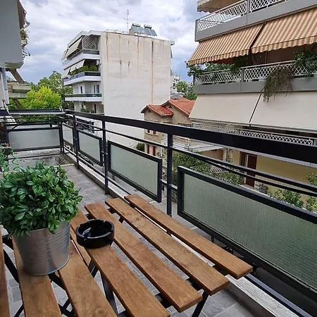 Easy Living B1 Kai B2 Apartment *