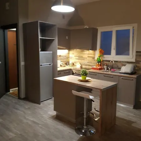 Easy Living B1 Kai B2 Trikala (Thessaly)